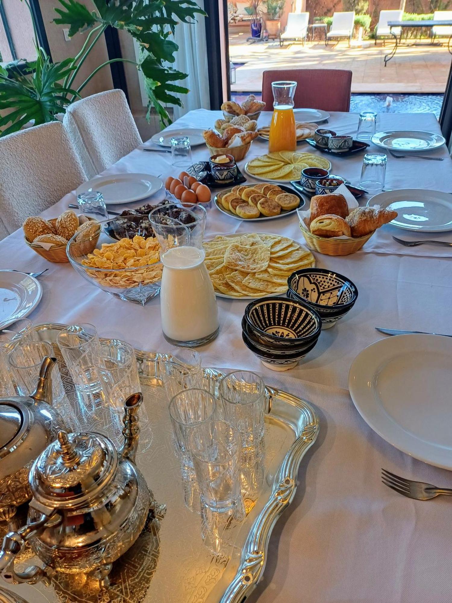 فيلة Les Palmiers